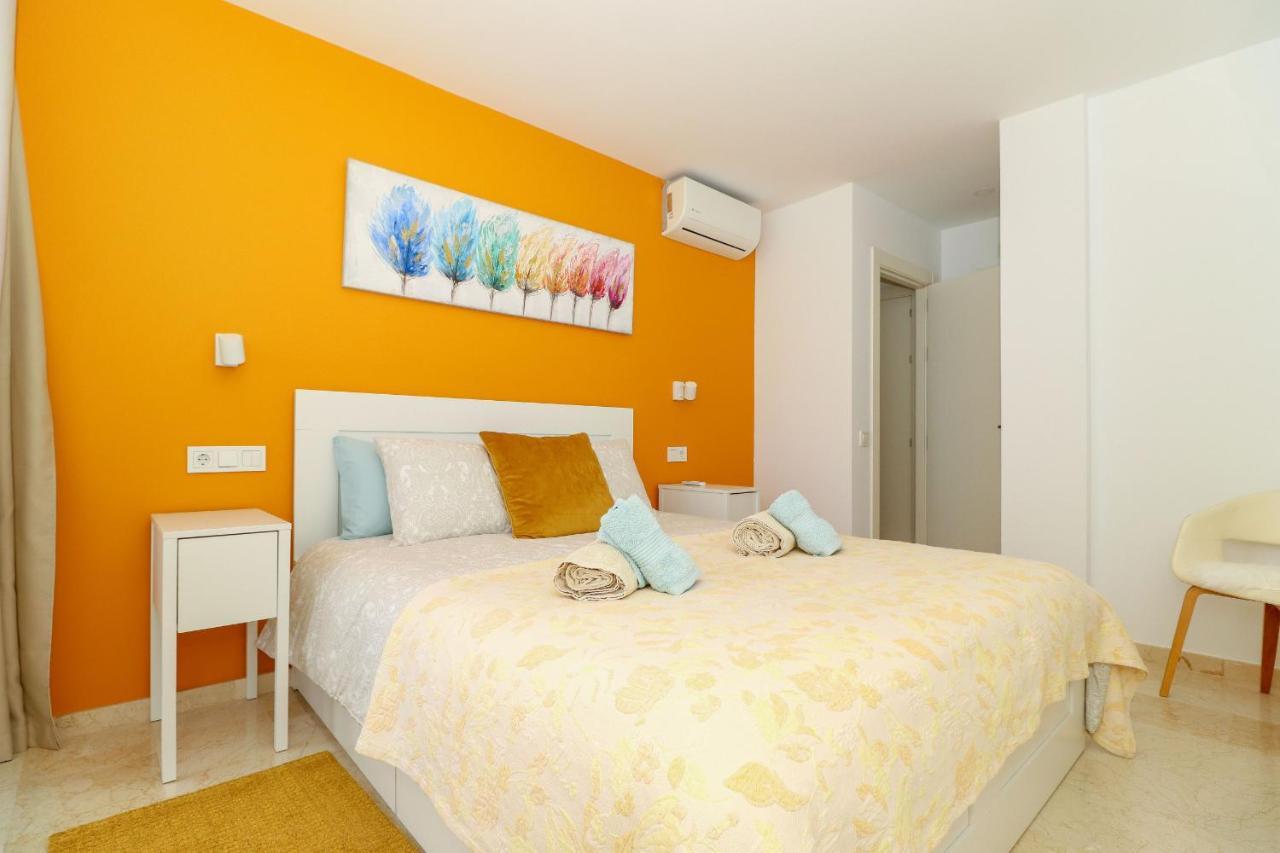 Penthouse With Panoramic Views - Puerto Marina Apartment Benalmadena Bagian luar foto