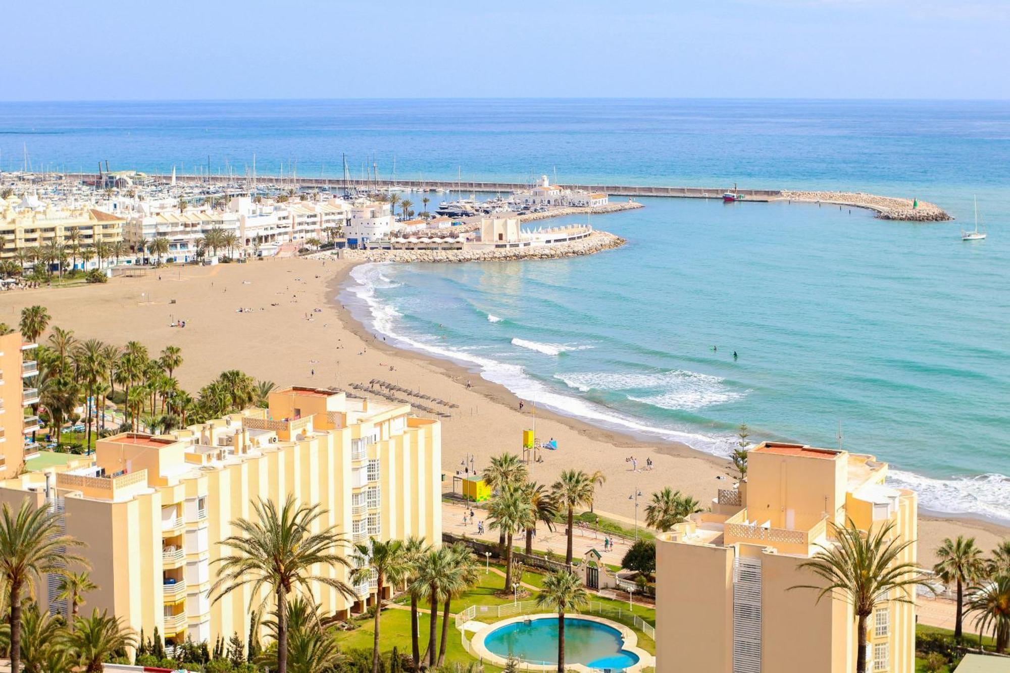 Penthouse With Panoramic Views - Puerto Marina Apartment Benalmadena Bagian luar foto